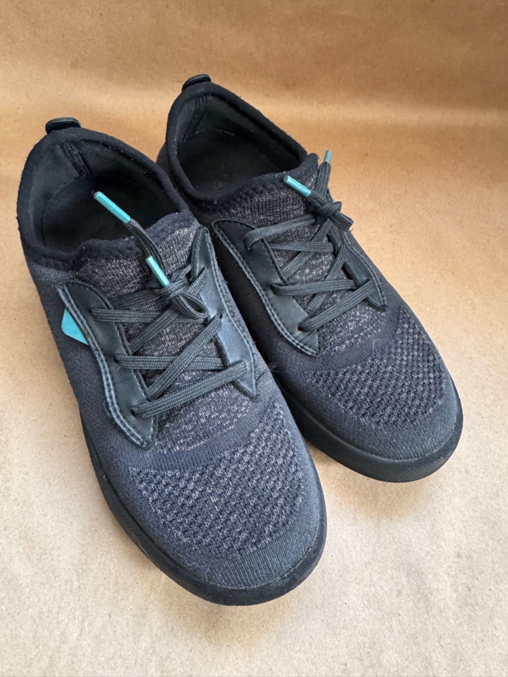 Unisex Youth Vessi Weekend Waterproof Sneaker in Asphalt Black. Size 3